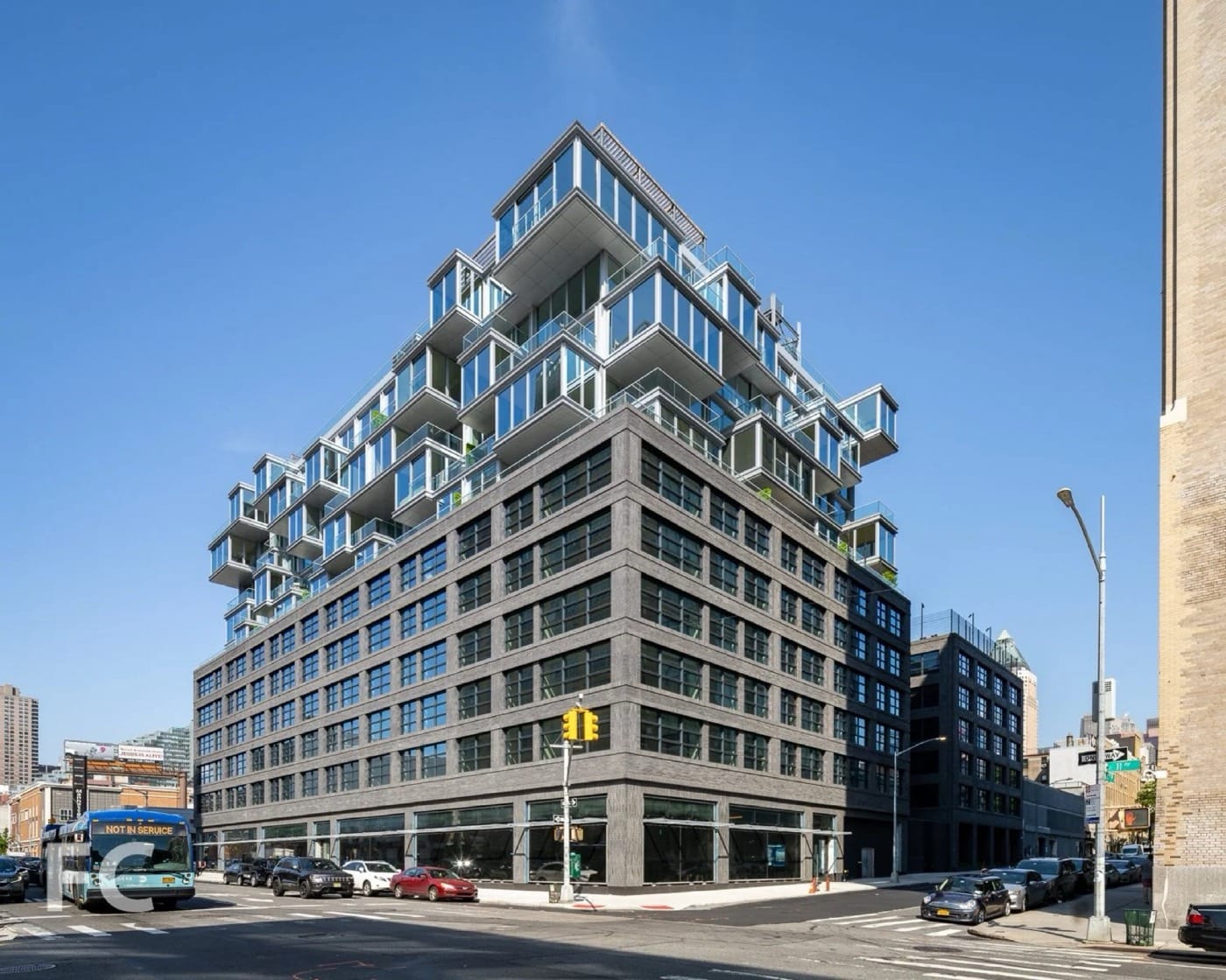 The West Residence Club — Building exterior / street corner